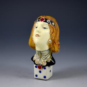 Sigillo a forma di busto femminile <br>ispirato alla Marchesa Casati Stampa <br>Manifattura Salvini <br>Firenze, inizio del sec. XX